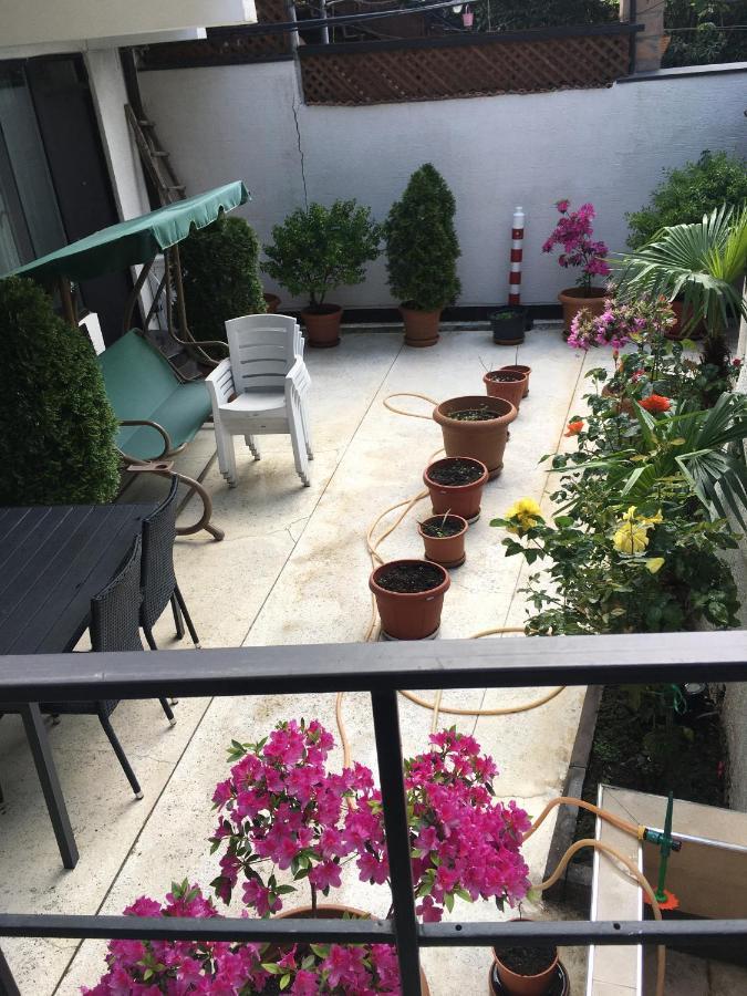 10 Shindisi Street,Tbilisi Apartment Luaran gambar