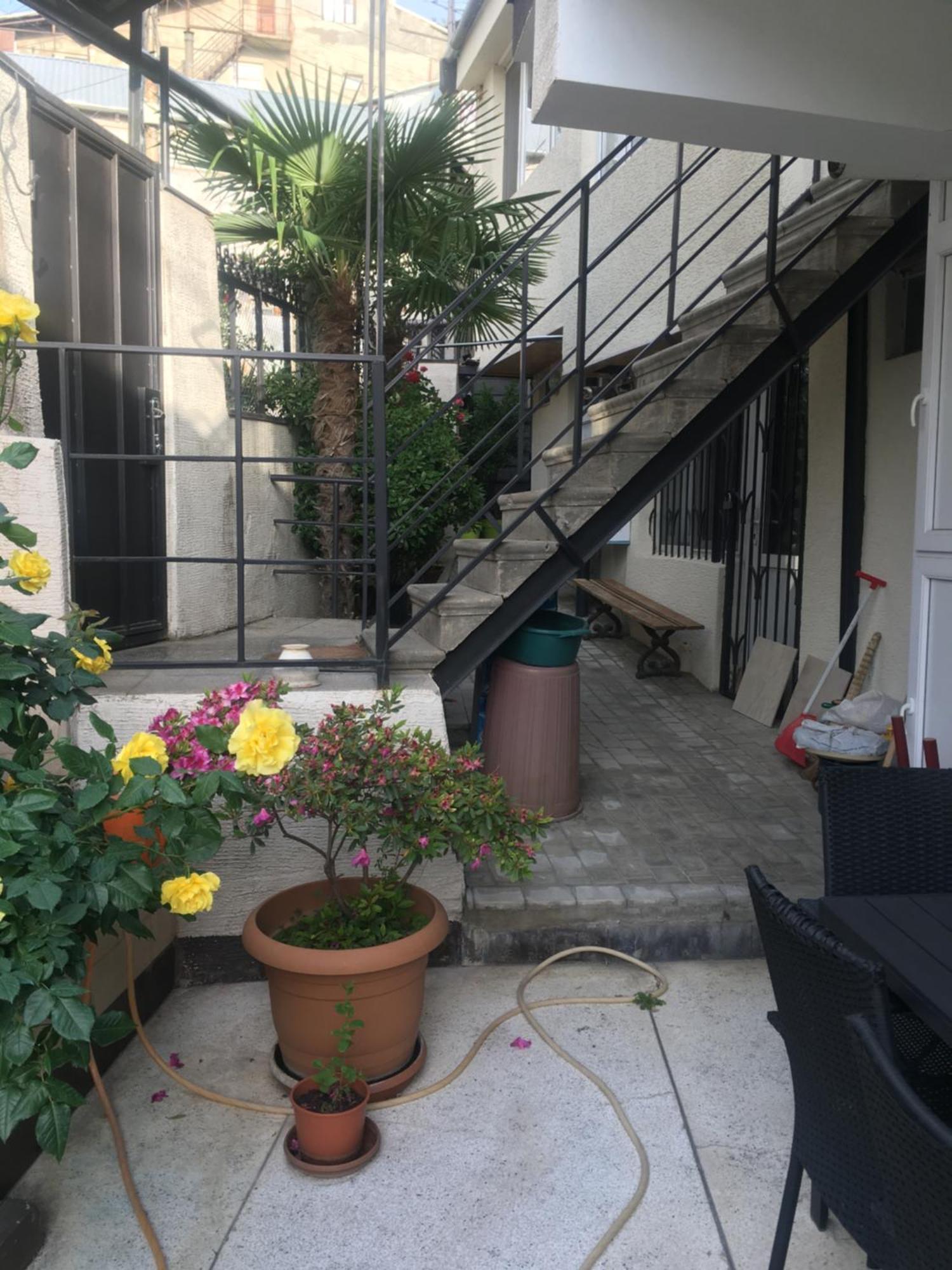10 Shindisi Street,Tbilisi Apartment Luaran gambar